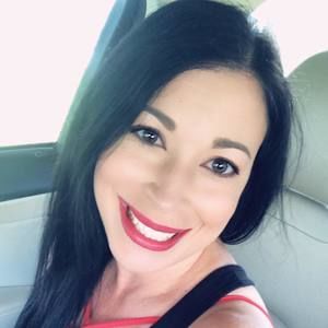 Meet your Posher, Liz